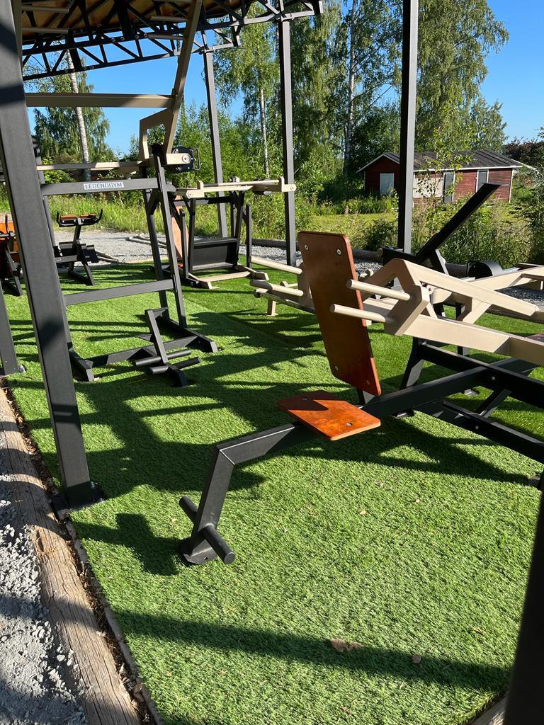 Ulkokuntosalilaitteet