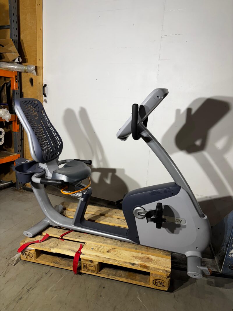 precor RBK 835 rekumbentti
